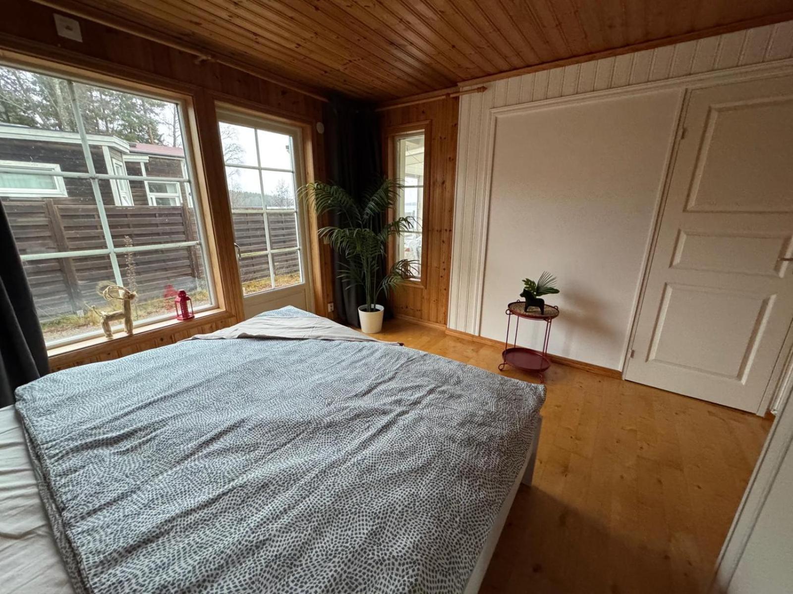 Lakecottage Djuvanäs Kültér fotó